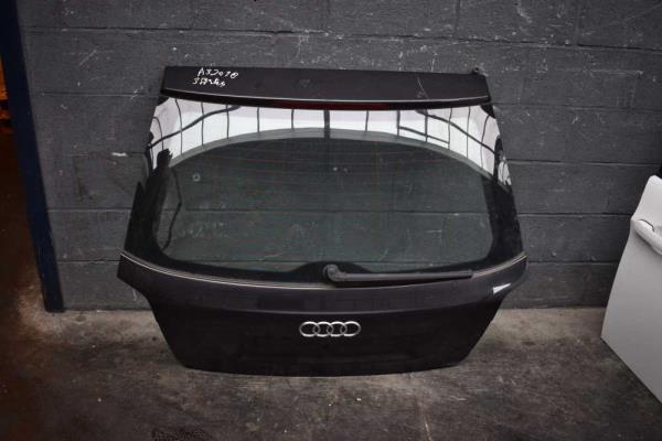 HAYON AUDI A3  - Vue 2